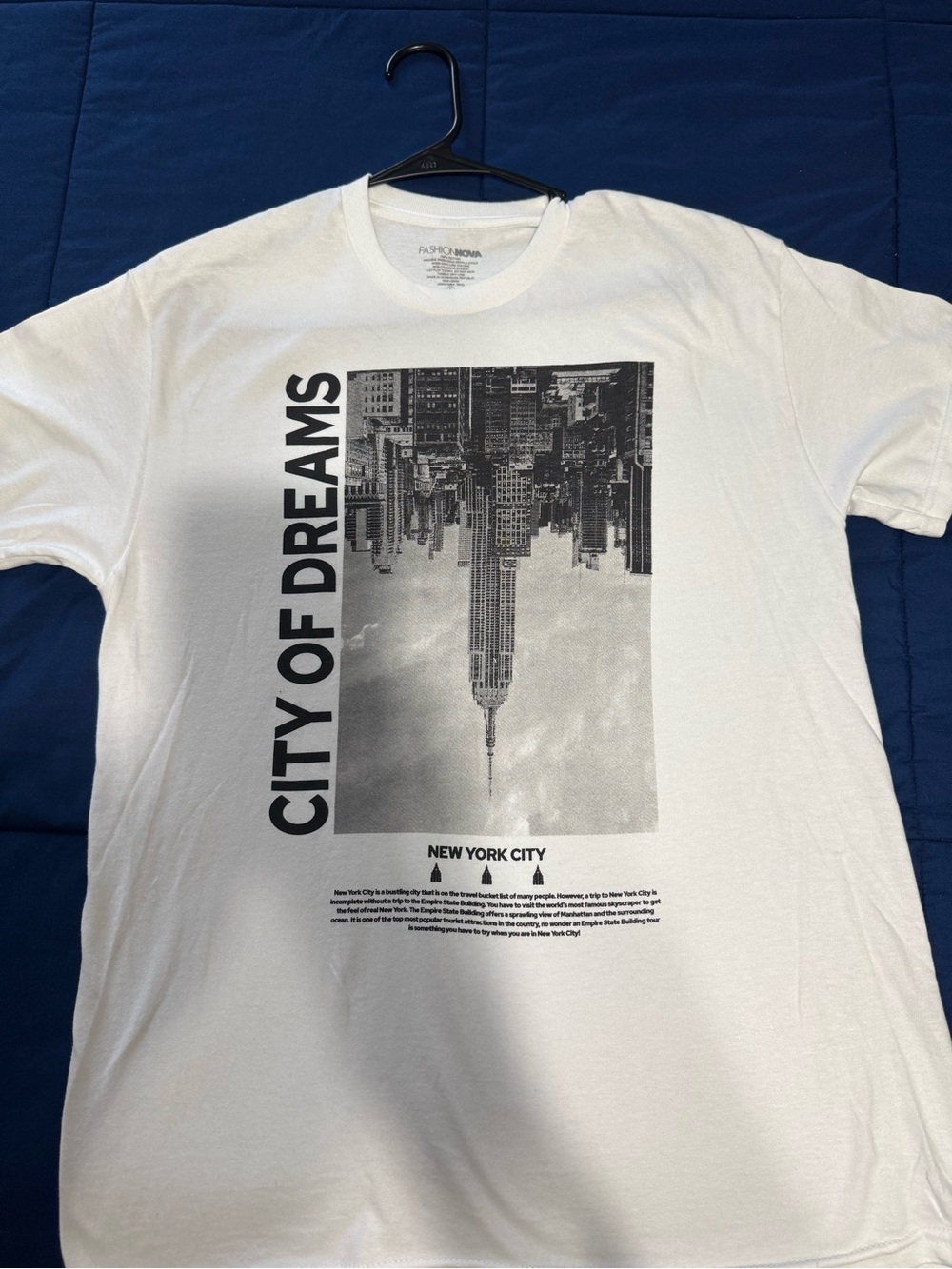 Fashion Nova Small Women’s White NYC 'City of Dreams' Graphic Tee
